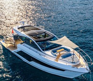motor-yacht de croisière