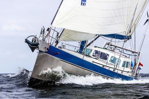 sailing yacht a quille