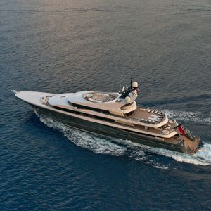 méga-yacht de croisière 1