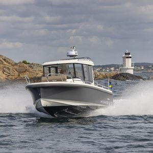 cabin-cruiser hors-bord