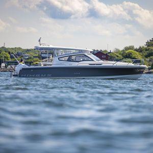 cabin-cruiser hors-bord 1