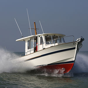 bateau de pêche-promenade in-bord