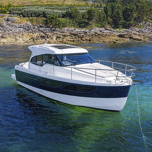 cabin-cruiser in-bord