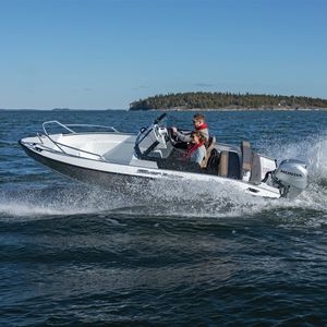 runabout hors-bord