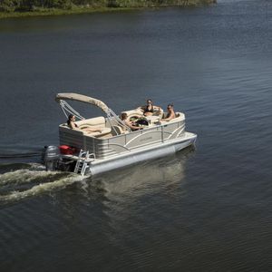 bateau ponton hors-bord 1