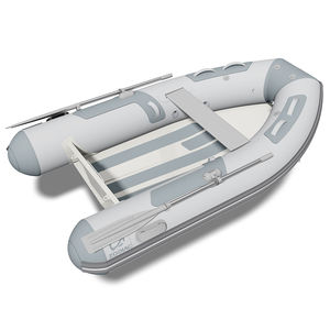 bateau pneumatique hors-bord