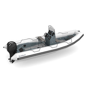 bateau pneumatique hors-bord
