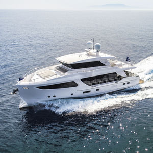 motor-yacht de croisière
