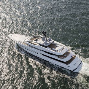 mega-yacht de croisière