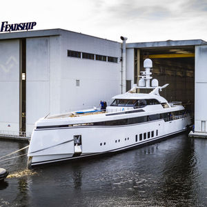 mega-yacht de croisière