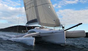 trimaran / de course-croisière / cockpit ouvert / 2 cabines