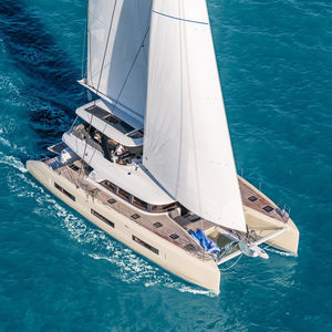 sailing-yacht catamaran