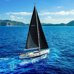 sailing-yacht de croisière