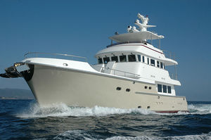 motor-yacht offshore
