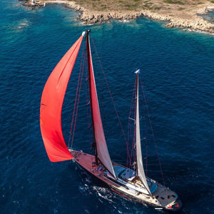 sailing-superyacht de croisière 1