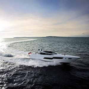 motor-yacht haute performance