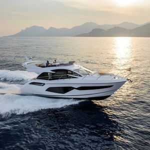 motor-yacht de croisière
