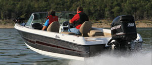 bass boat hors-bord
