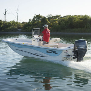bay boat hors-bord 1