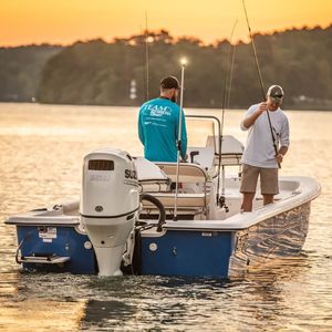 bay boat hors-bord