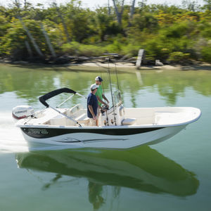bay boat hors-bord 1