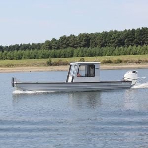 bateau de travail 1
