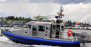 bateau de surveillance