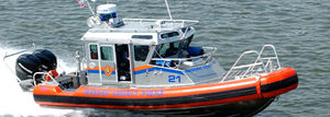 bateau de surveillance 1