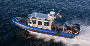 bateau de surveillance 1