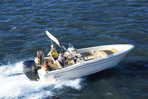 runabout hors-bord