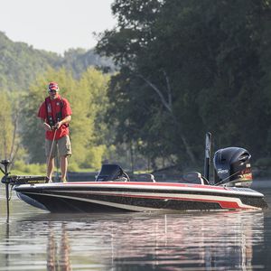bass boat hors-bord