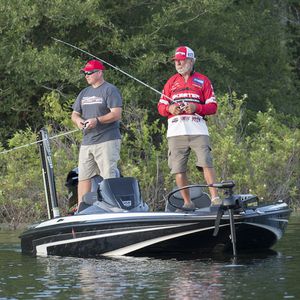 bass boat hors-bord