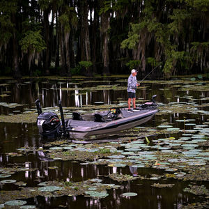 bass boat hors-bord 1
