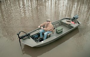 jon boat hors-bord 1