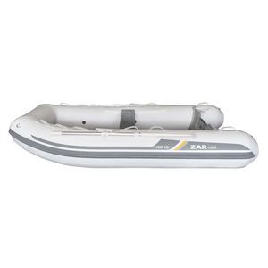 bateau pneumatique hors-bord