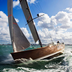 sailing-yacht de course-croisière