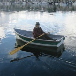 canot traditionnel à rames