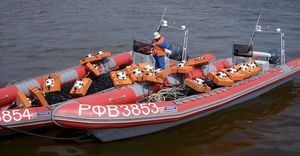 bateau de recherche et sauvetage