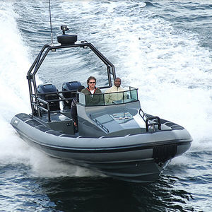 bateau de travail
