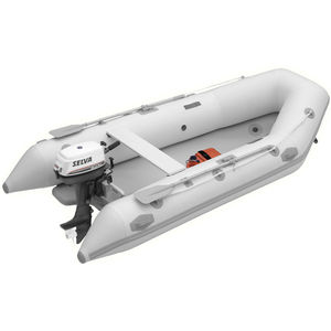 bateau pneumatique hors-bord 1