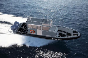 bateau de surveillance
