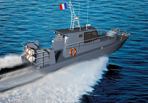 bateau de surveillance