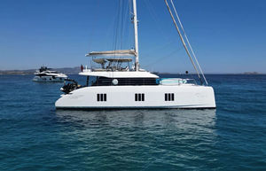 sailing-yacht catamaran