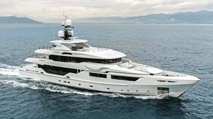 mega-yacht de croisière 1