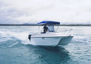 coque open catamaran