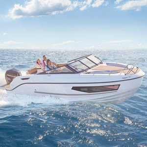 cabin-cruiser hors-bord