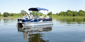 bateau ponton hors-bord 1