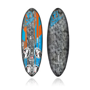 planche à voile de slalom 1