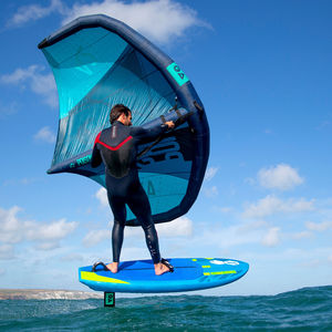 planche à voile de vitesse 1