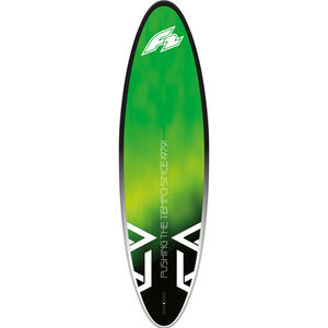 planche à voile de vagues